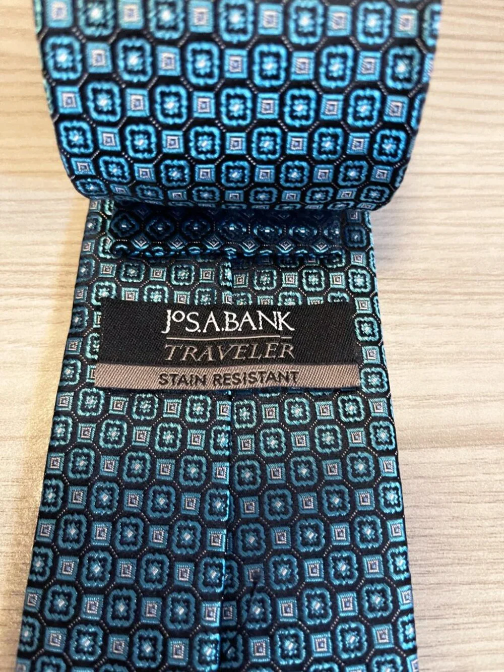 Jos. A. Bank Traveler 100% Silk Geometric Blue Black Stain Resistant Men's Tie